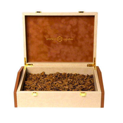 Vietnamese Oud Flakes