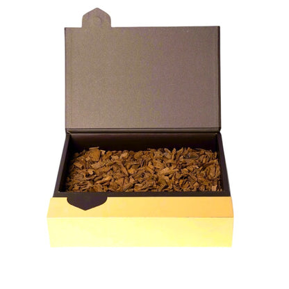 Vietnamese Oud Flakes